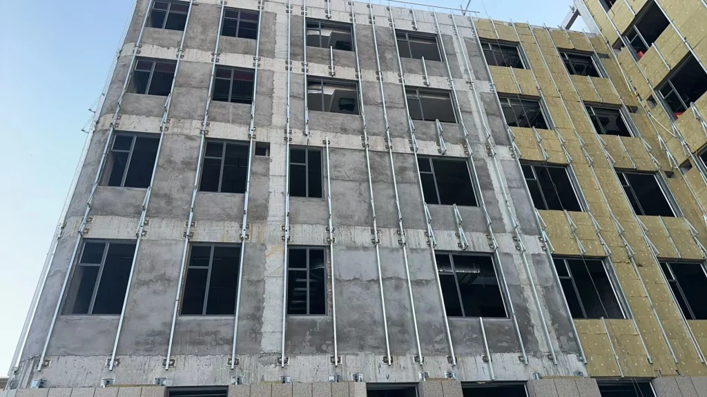 米脂县妇幼保健院 · 建筑框架与施工条件